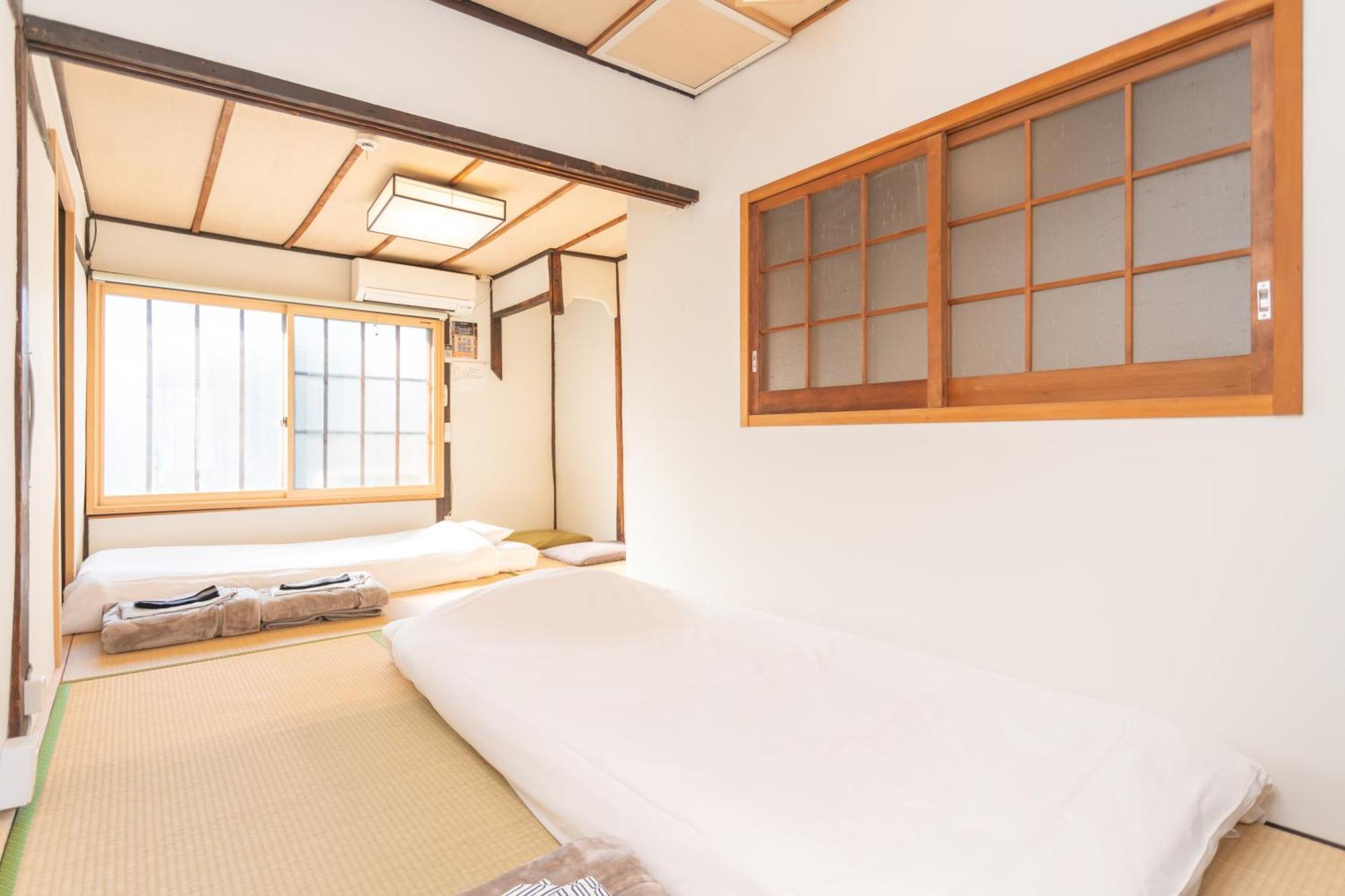 Guesthouse Oneworld Shijo四条京町屋 Kyoto Luaran gambar