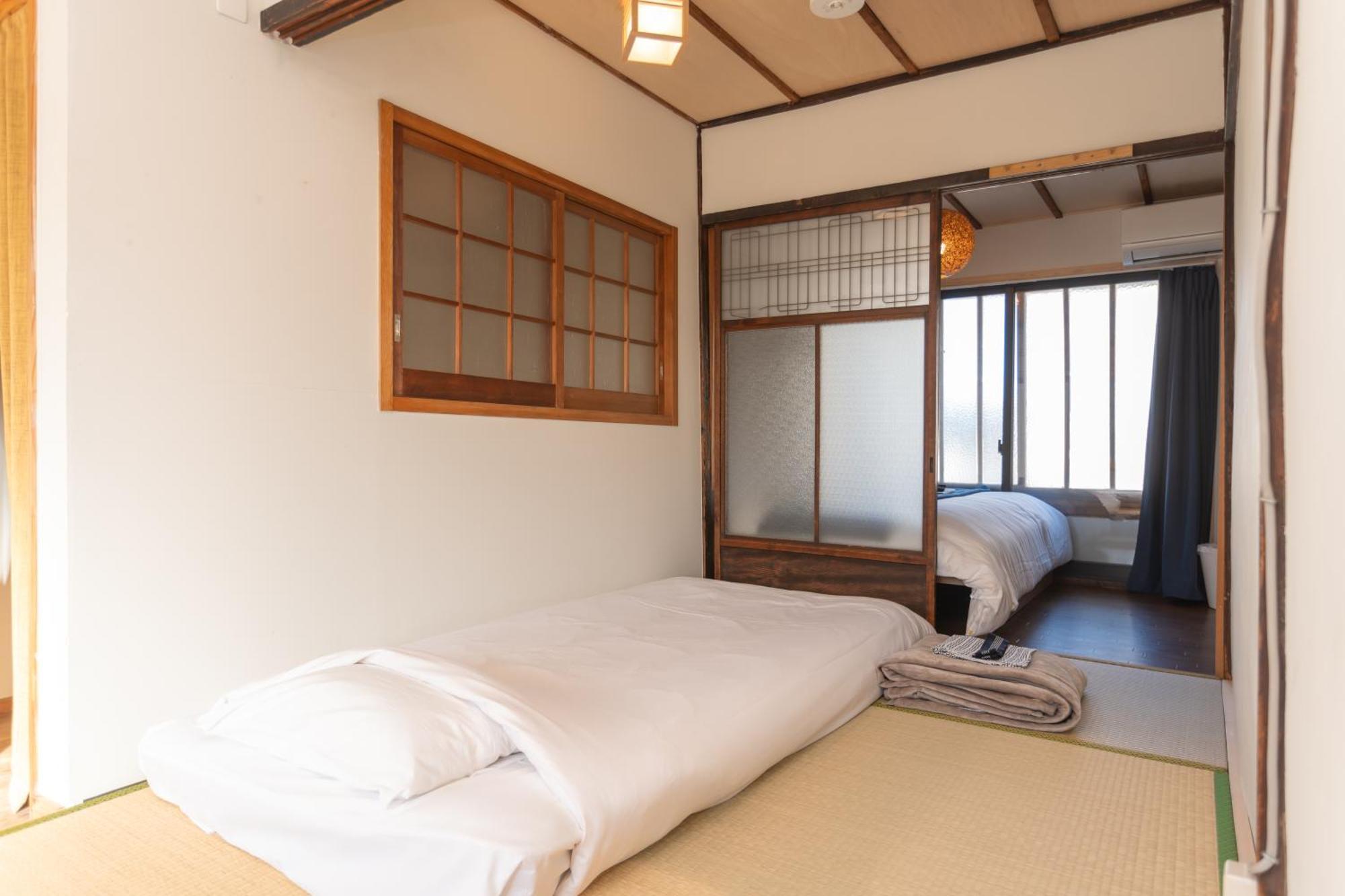 Guesthouse Oneworld Shijo四条京町屋 Kyoto Luaran gambar